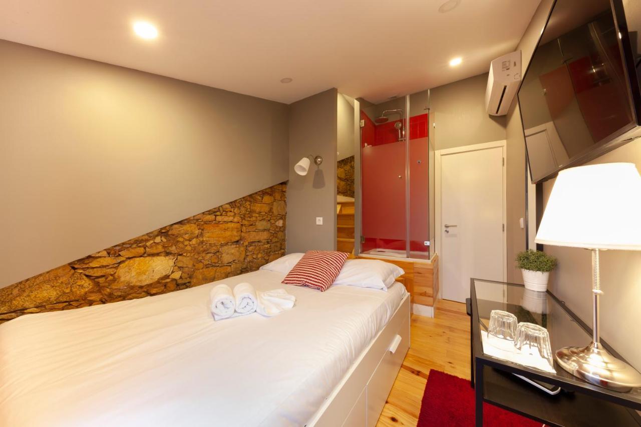 Hostel The Bridge Lisbon